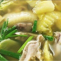 ต้มจืดเกี้ยมฉ่ายกระเพาะหมู