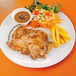 สเต็กหมูสันนอกเด็ก (ไม่เผ็ด)