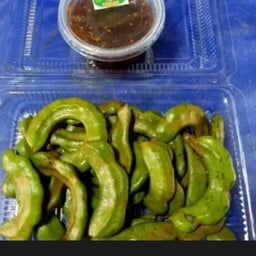มะขามอ่อน + น้ำปลาหวาน