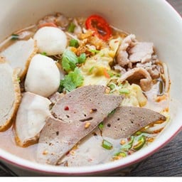 ก๋วยเตี๋ยวเป็ดพะโล้เจ้าเก่าสาขา-ตลาดเตาปูน ตลาดเตาปูน