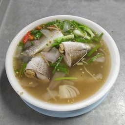 ต้มส้มปลากระบอก