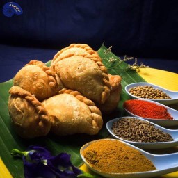 ก้นหอย กะหรี่ปั๊บ