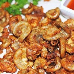 ไส้ตันทอดกระเทียมพริกไทย