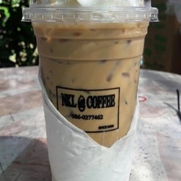 กาแฟในบ้าน กับขนมปิงปอง