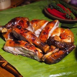 ไก่หมักน้ำผึ้ง ครึ่งตัว สูตรต้นตำหรับ