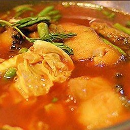 แกงส้มปลากะพง