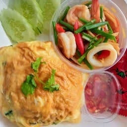 ชุดข้าวไข่เจียว+ผัดขิงทะเล