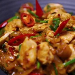 ผัดพริกเผา (กับข้าว)