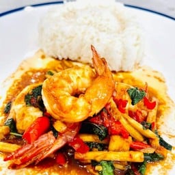 ข้าวราดกระเพรากุ้ง