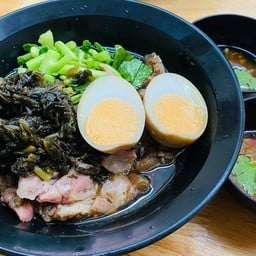 (ประปา)ข้าวขาหมู อาแปะกะป๊อ ข้าวขาหมู+กะเพรา