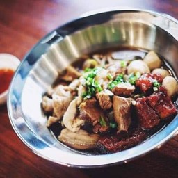 เตี๋ยวหมูน้ำใส