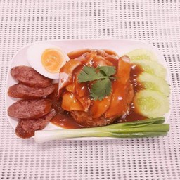 ข้าวหมูแดง