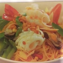 บะหมี่ผัดต้มยำทะเลแห้ง