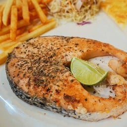 สเต็กปลาแซลมอน