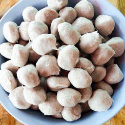 ก๋วยเตี๋ยวจัมโบ้ 2 หนองแปบ