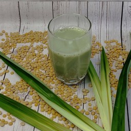 นำ้เต้าหู้ชาเขียวนมสด