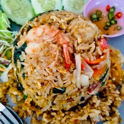 ข้าวผัดโป๊ะแตก