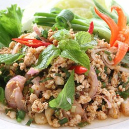 ร้านส้มตำยายลี