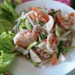 เจ้อร อาหารตามสั่ง และน้ำปั่น