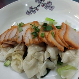 เกี๊ยว-หมูแดงน้ำ พิเศษ