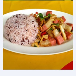 หมูสามชั้นผัดพริกขิง