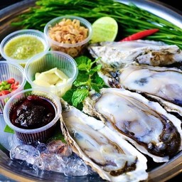 ยำปูม้าเจ็ดยอด ลำปาง