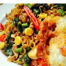 มามาผัดพริกเผาหมูสับ