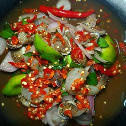 ยำกุ้งสด