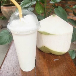 มะพร้าวนมสด