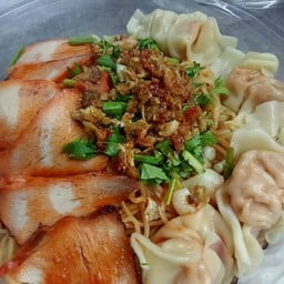 บะหมี่เกี้ยวแห้งถาด