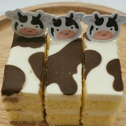Moo Moo Cake มูมูเค้ก