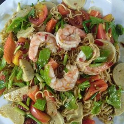 ตำมาม่ากุ้งยอ