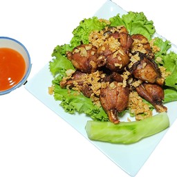 กบทอดกระเทียมพริกไทย