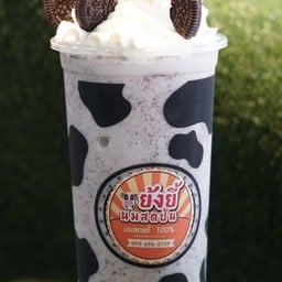 มะพร้าวนมสดปั่นbyย้งยี้-ตลาดหัวมุม