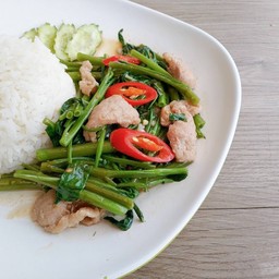 ผักบุ้ง หมูหมัก