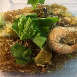กุ้งอบวุ้นเส้น