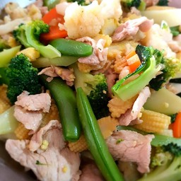 ผัดผักรวมหมู