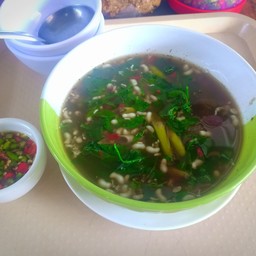 แกงไข่มดแดงผักหวาน