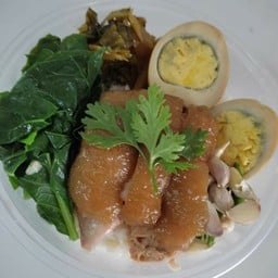 ข้าวขาหมู ธรรมดา