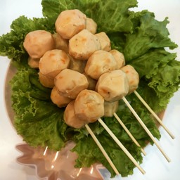 ลูกชิ้น กุ้ง