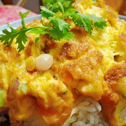 ข้าวไข่เจียวปู