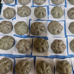 ซาลาเปาไส้ถั่วดำ