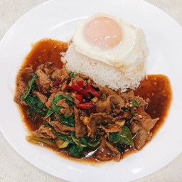 กระเพราเนื้อ+ไข่ดาว