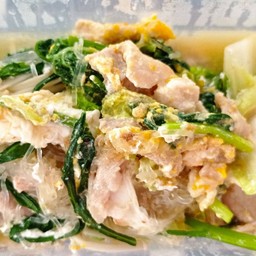 วุ้นเส้นสุกี้ หมู