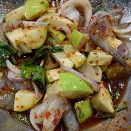 ยำแอปเปิ้ลกุ้งสด