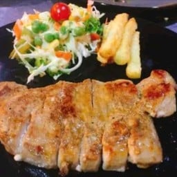 สเต็กหมูชาโต(หมูนุ่ม)
