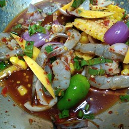 ยำโพดม่วงกุ้งสด