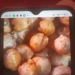 ลูกชิ้นพี่แคทดรีมแลนด์ -