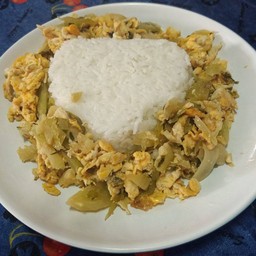 หน่อไม้ไข่ราดข้าว