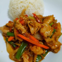 ข้าวราดผัดพริกเผา